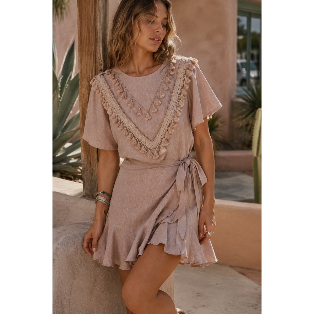 NWT Indikah Linen Cotton Mini Dress Tassel Fringe Boho Flutter‎ Sleeve L